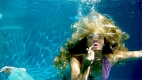 mermaid-putting-on-lipstick-2